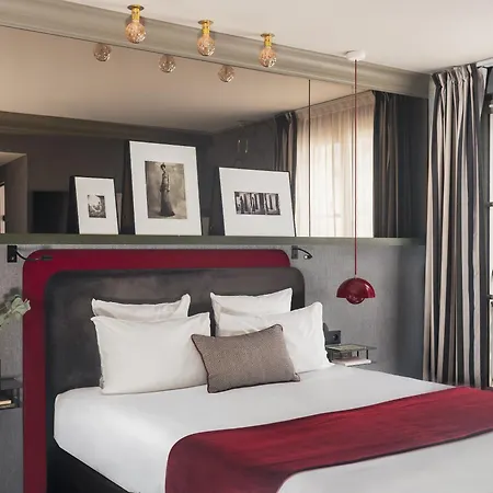 Bob By Elegancia Hotel